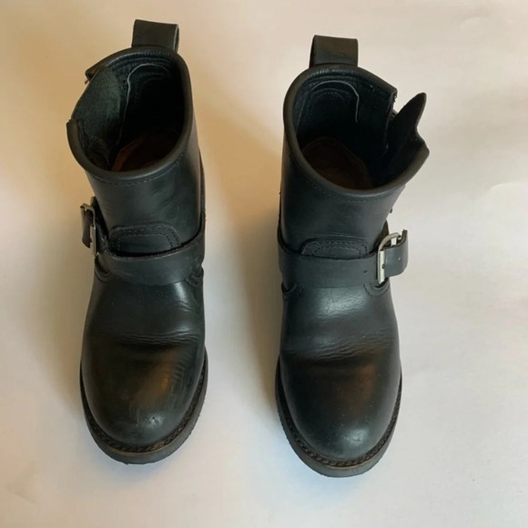Sendra classic biker boots, made in  Spain.
EUR size 38 equivalent to 7.5. Black - Picture 3 of 14